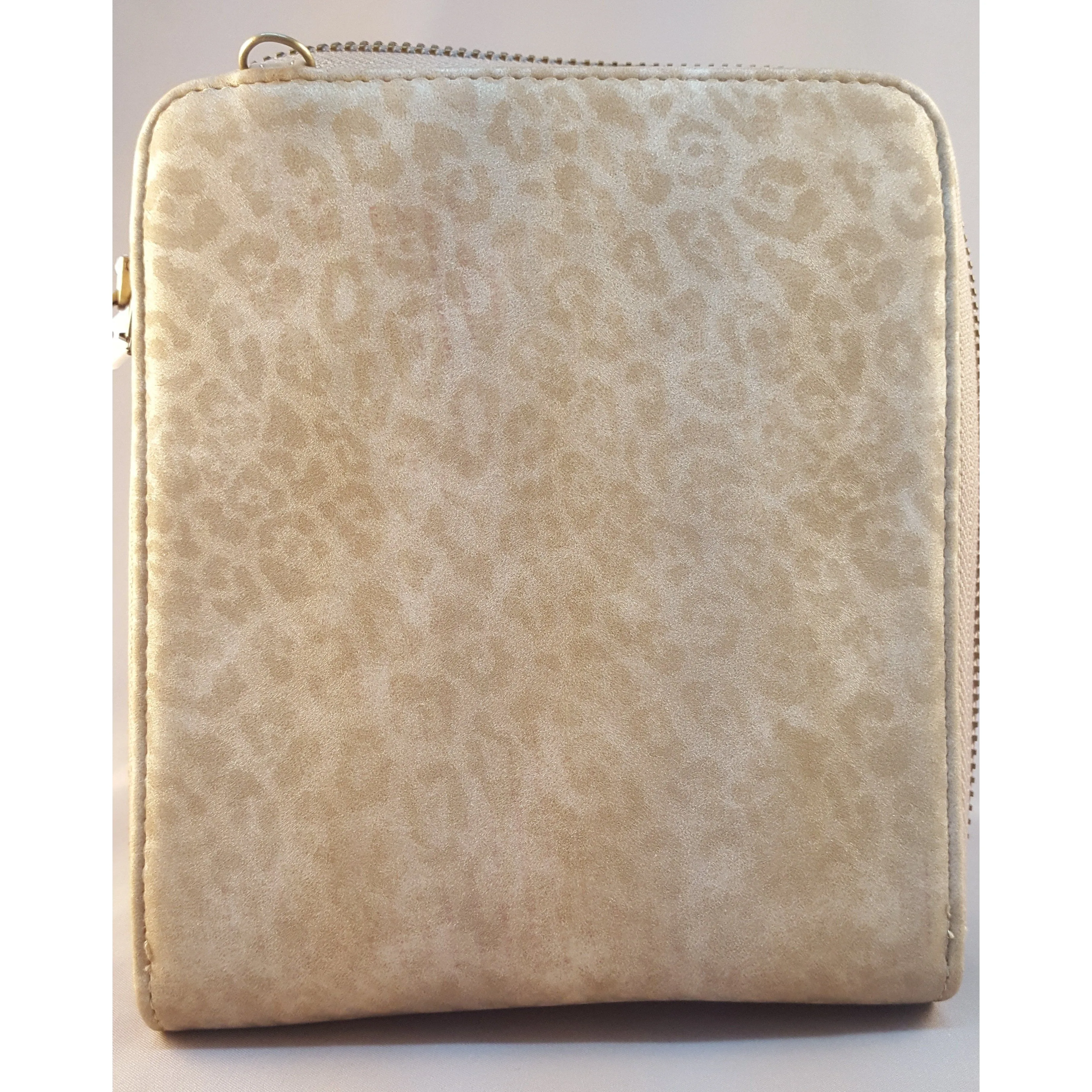 Simply Noelle Lux Leopard Crossbody